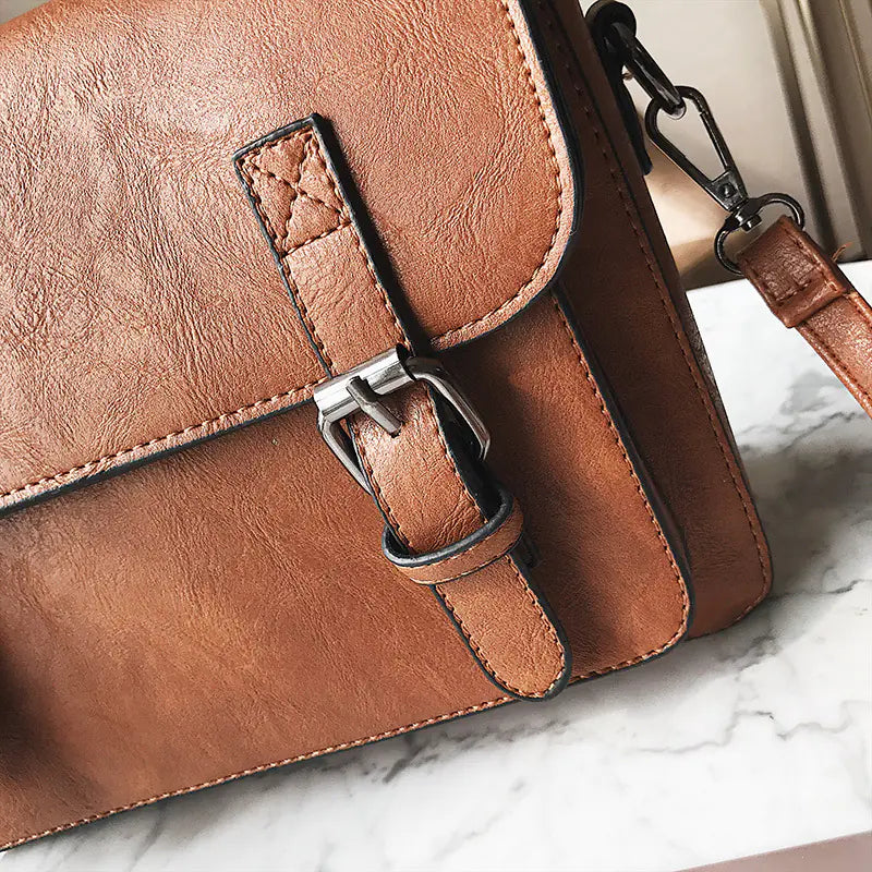 Chic Tassel Commuter Bag